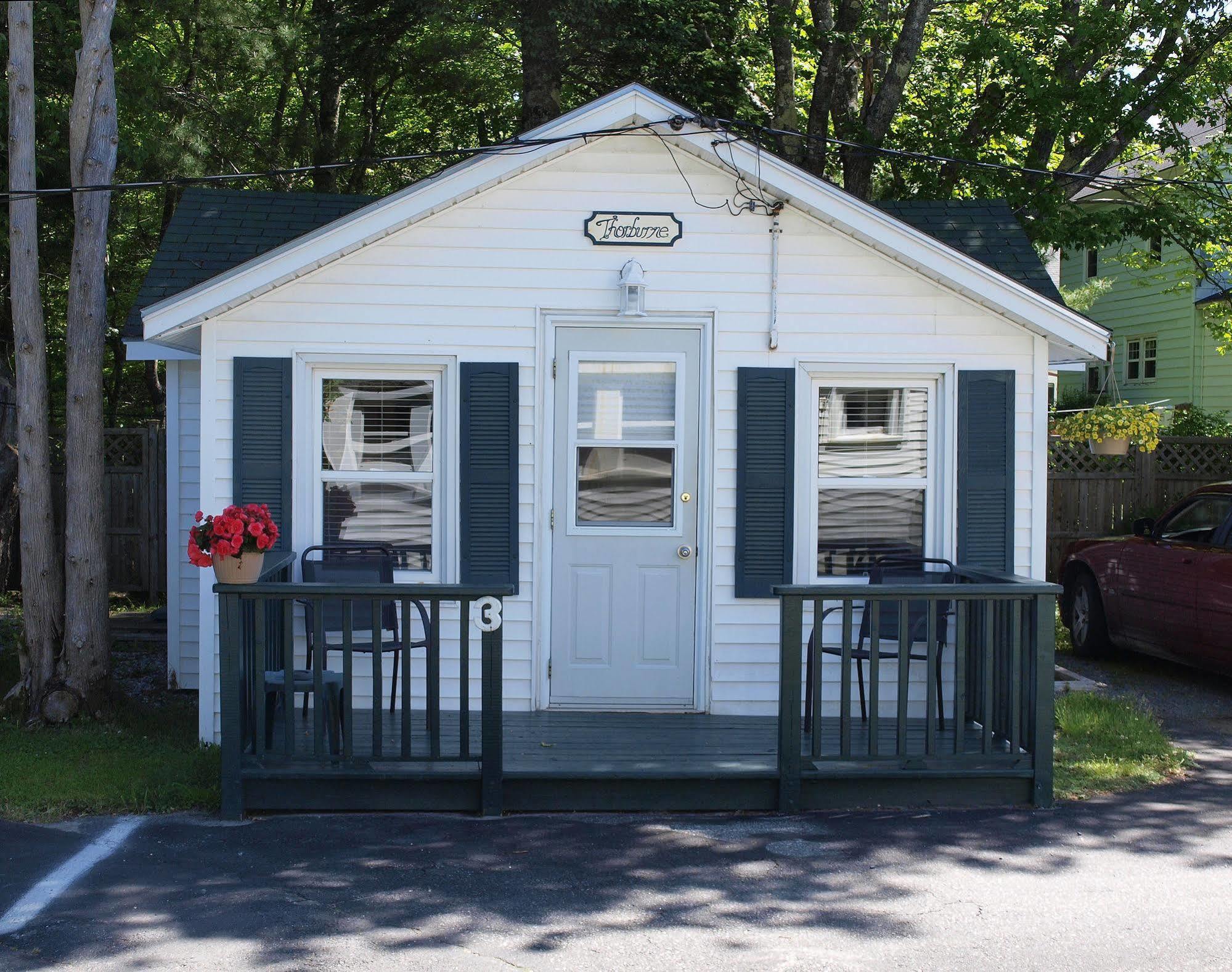 Mackenzie Motel & Cottages シェルバーン エクステリア 写真